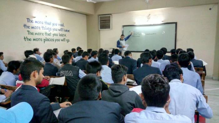 Expert lecture delivered by Dr. Uttam Paliwal (BSC I C) Physics At ACE