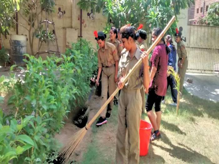 tn_IMG-20150511-WA0027